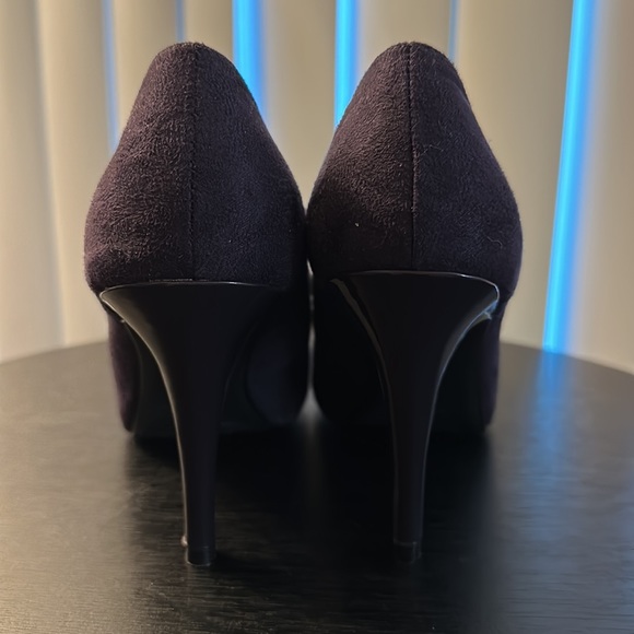 Fioni Koko Suede Heels - Picture 4 of 7